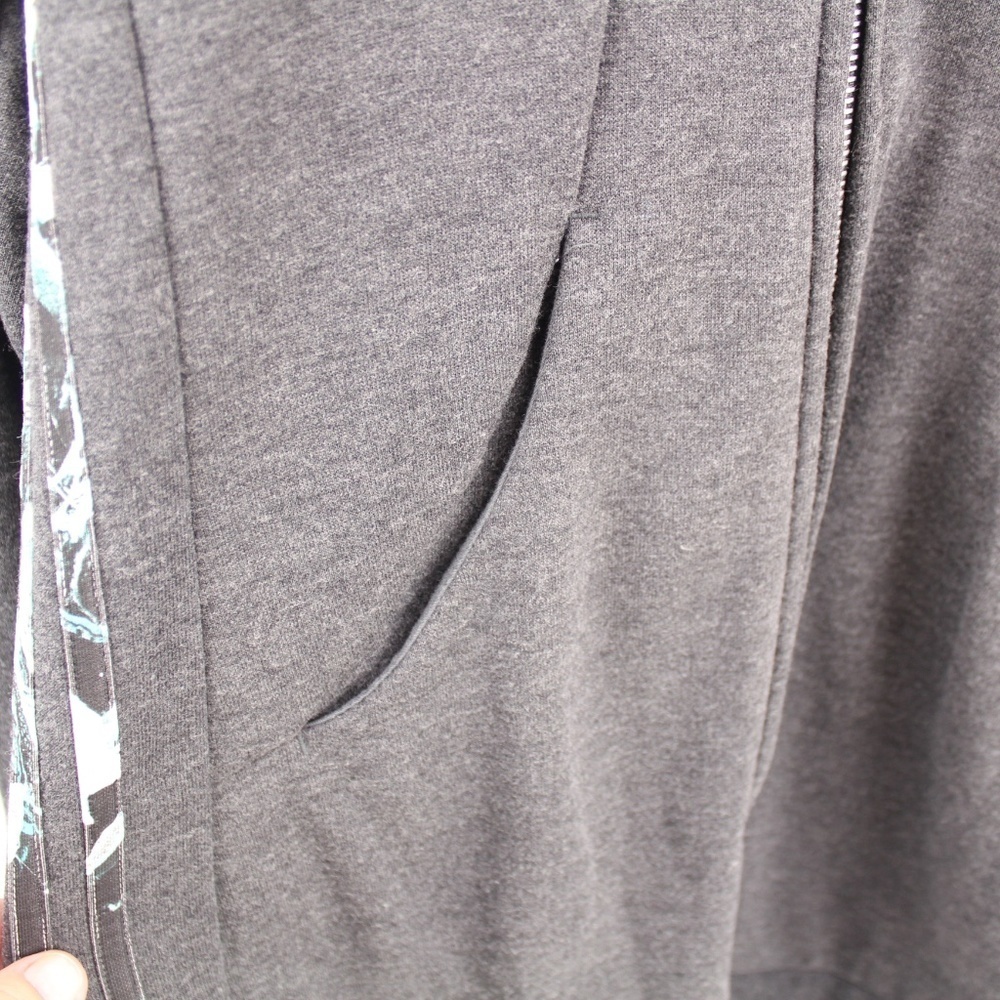 Adidas Women Essentials Solid Full Zip Hoodie Siz… - image 2